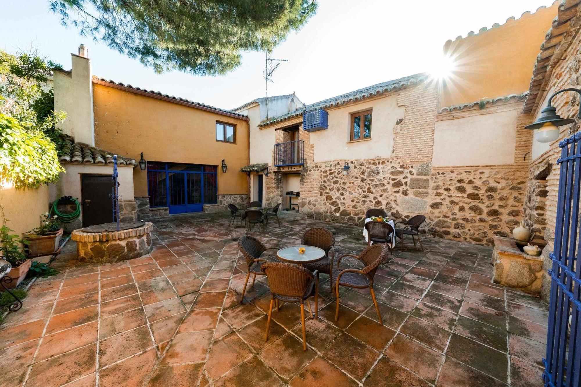 Casa Rural Alamo Grande Layos Exterior photo